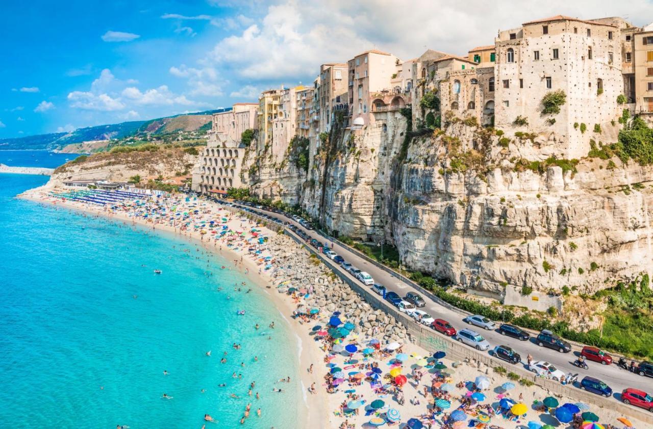 B&B The Sun - Family Rooms Tropea Dış mekan fotoğraf