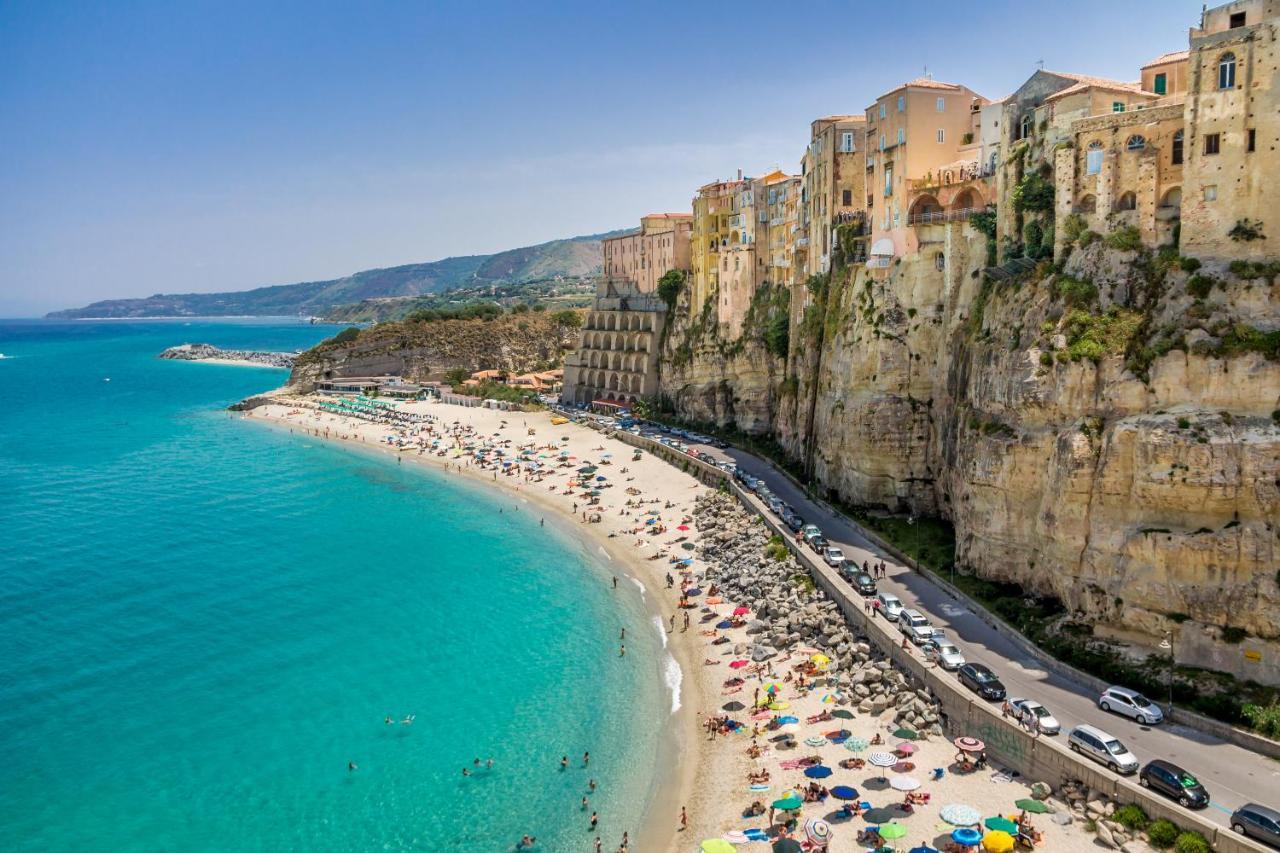 B&B The Sun - Family Rooms Tropea Dış mekan fotoğraf