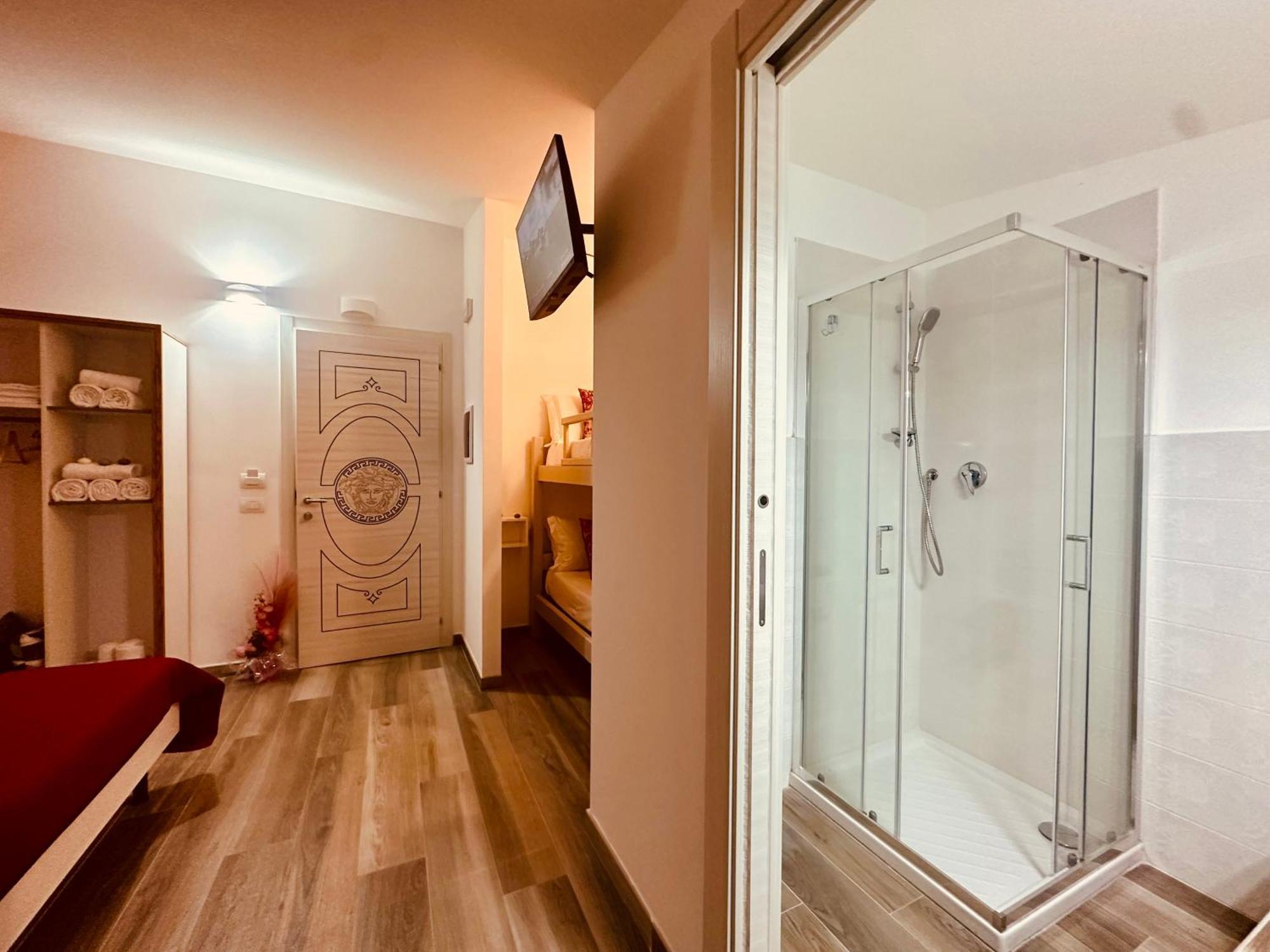 B&B The Sun - Family Rooms Tropea Dış mekan fotoğraf