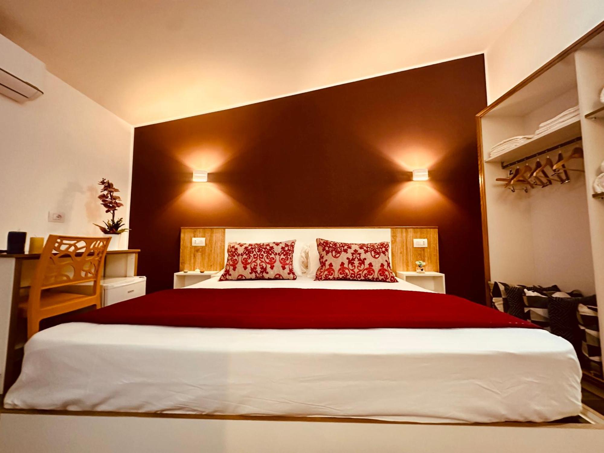 B&B The Sun - Family Rooms Tropea Dış mekan fotoğraf